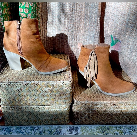 H&M Divided Suede Fringe Boots, Size 7 - Picture 2 of 11